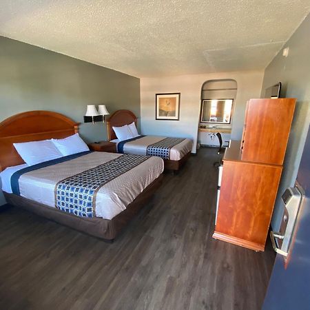 Americas Best Value Inn - Ґейнсвілл Екстер'єр фото