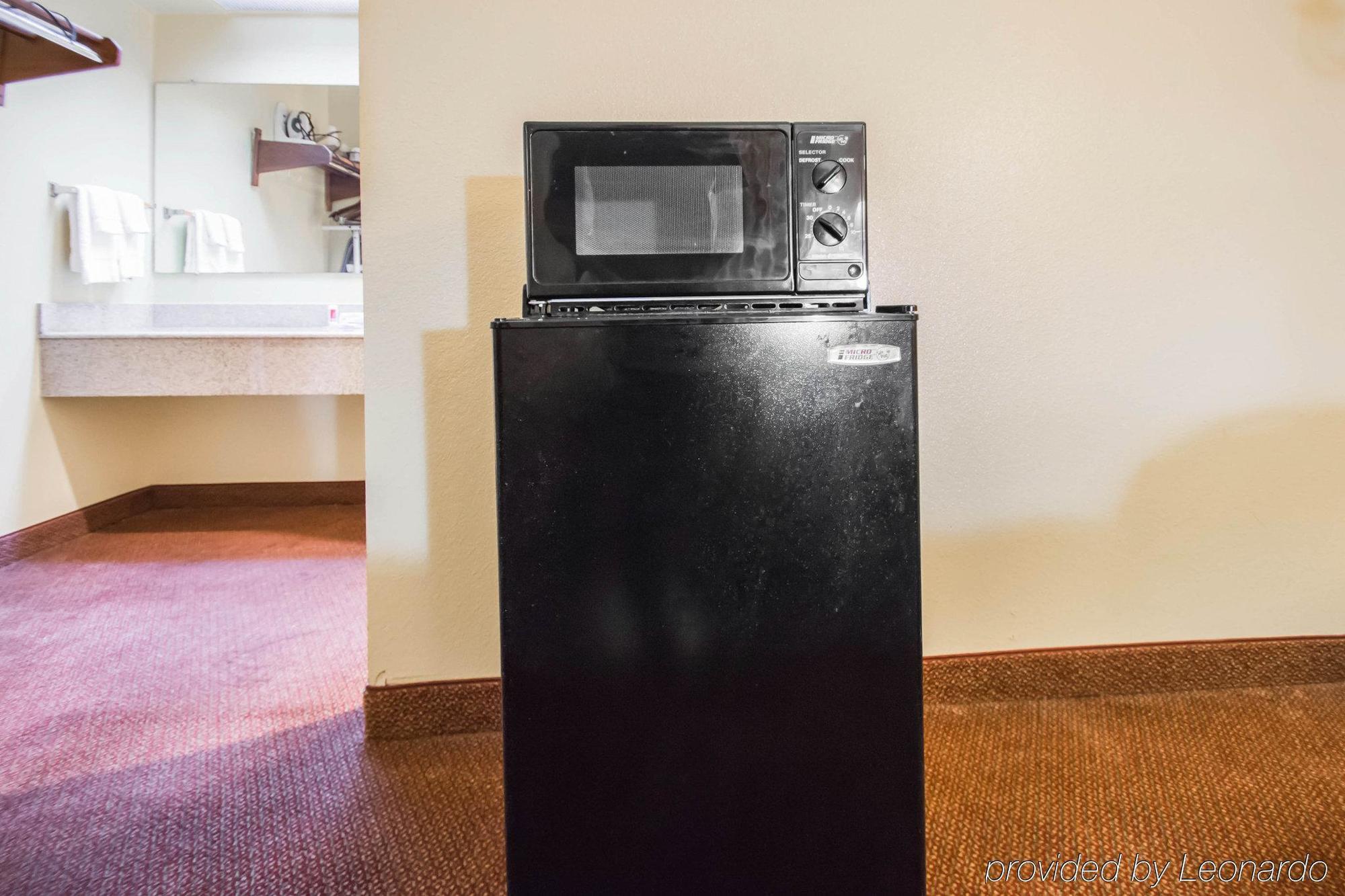 Americas Best Value Inn - Ґейнсвілл Екстер'єр фото